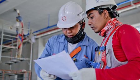 Ingeniero civil en obra